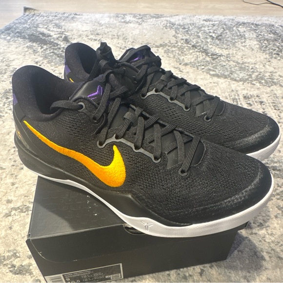 Kobe VIII 8 Protro AWAY